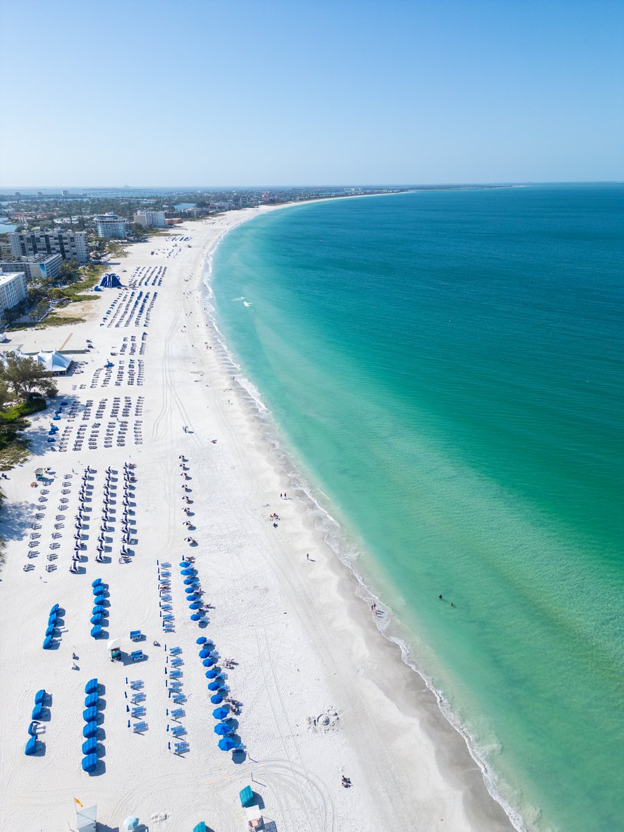It's another beautiful day in the neighborhood. ☀️🏖️  #StPeteBeach #Florida