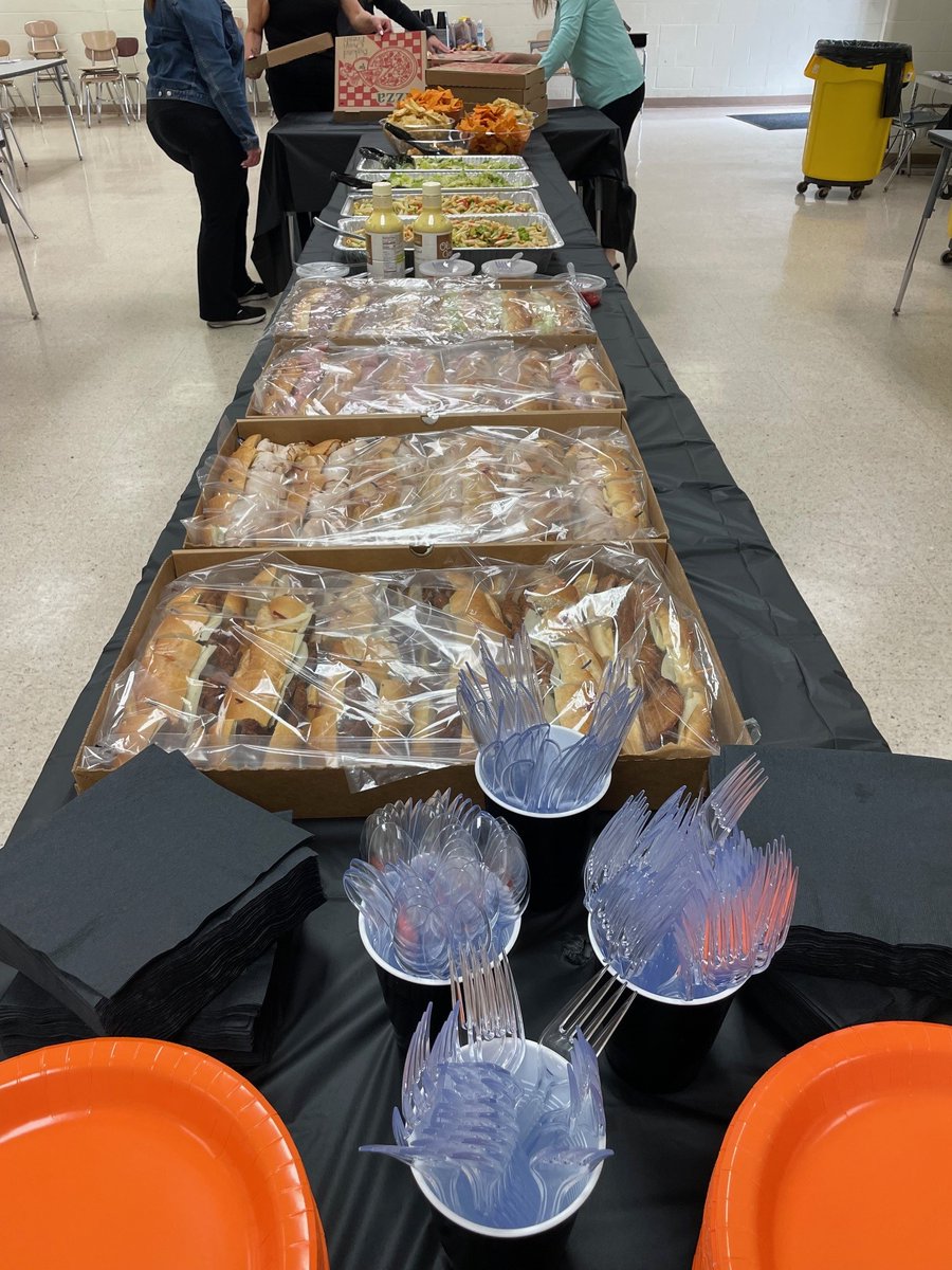 Happy Teacher Appreciation Day!! Our wonderful PTO has done it again! Thank you to the MNHS PTO for setting up another wonderful luncheon for our awesome teachers.
