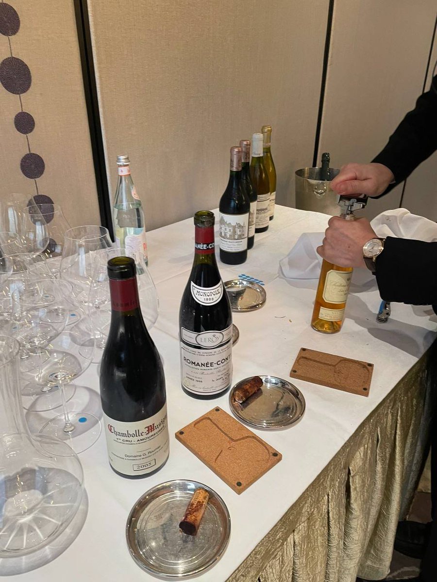 Listentothera96's tweet image. I’m very happy to have reached a good cooperation today, cheers😀