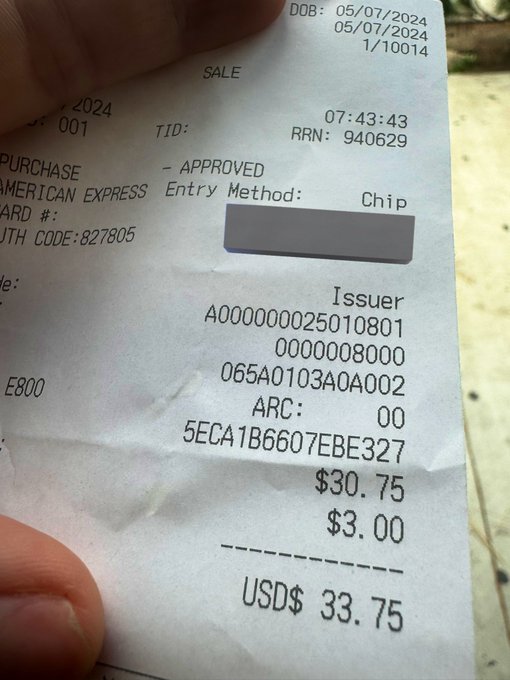 Good Morning, lurkers!  Be my sweet wallet and reimburse our breakfast because hot girls don&rsquo;t pay&hellip; and<a href="/tag/realloyalfans"class="tags"><span>#realloyalfans</span></a>