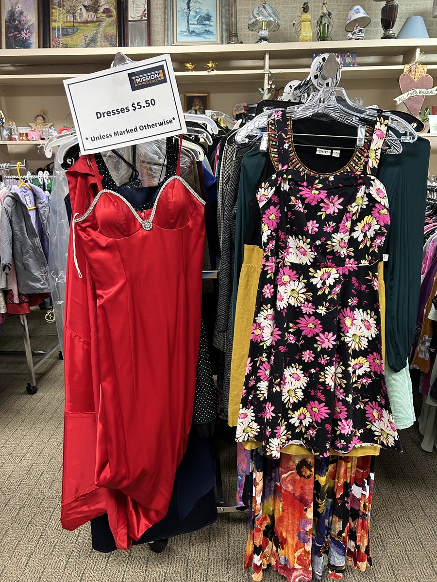 Find low-cost clothing and household items at Broken Bow Mission Avenue Thrift! Come in TODAY! crossroadsmission.com/thrift-stores/ #MissionAvenueThrift #Thriftstore #BrokenBowNE #nowopen