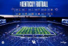 I am beyond blessed to receive an offer from The University of Kentucky🔵⚪️!!!! @UKFootball @UKCoachStoops @CoachWhiteFB @CoachC_Collins @FBCoachWolf @CoachCreasy_OHS @Marcus_B9 @Coach__Watson @tyler_eady @OHSPatsFootball