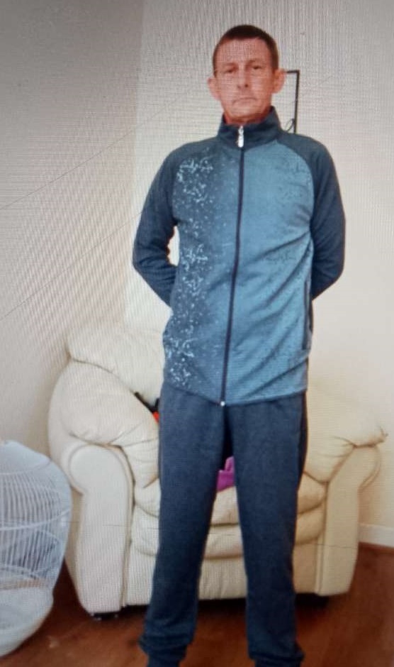 MISSING | We are appealing to help find missing 50-year-old Trevor Jones from Wavertree. He was last seen by Old Swan Library on Saturday morning 4 May. Have you seen him? DM @MerPolCC or call 101 and help us to get him home safely. More here orlo.uk/v8bxk