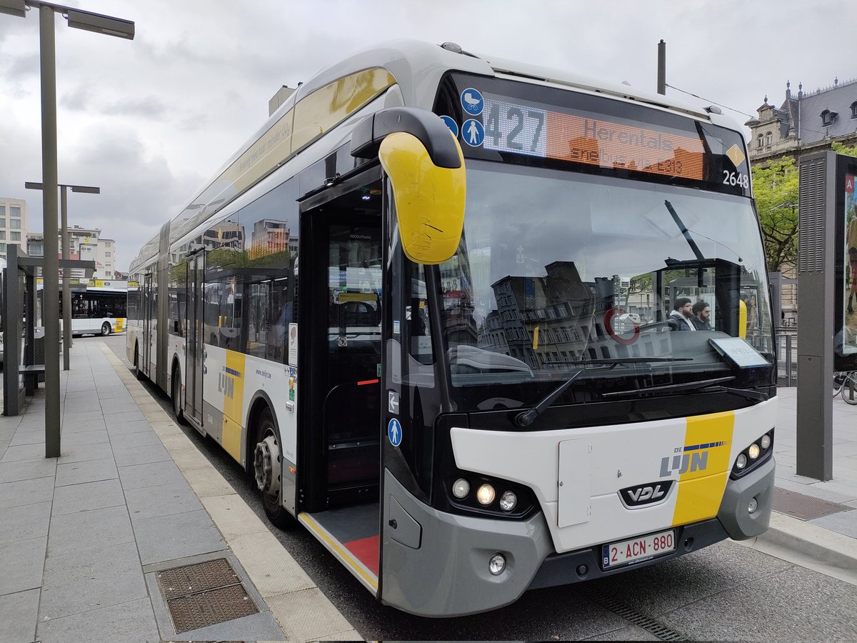 Fijne woensdag 💛🚍

#busdriver #publictransport #openbaarvervoer #busdriverlife #happybusdriver #lovemyjob #delijn #hoppin #MijnLijnAltijdInBeweging #beweegmeenaarminderco2 #vdlbusandcoach #vdlbus #geledebus