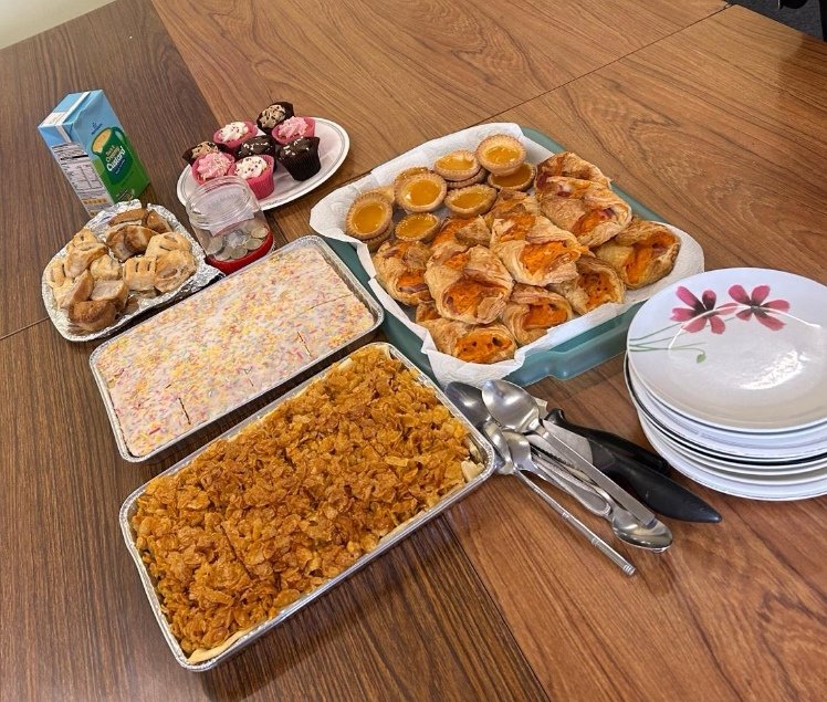 Did someone say cake? 🍰 Another successful #mentalhealth event today for Anze where staff brought into work homemade cakes and pastries to share and chat with colleagues!