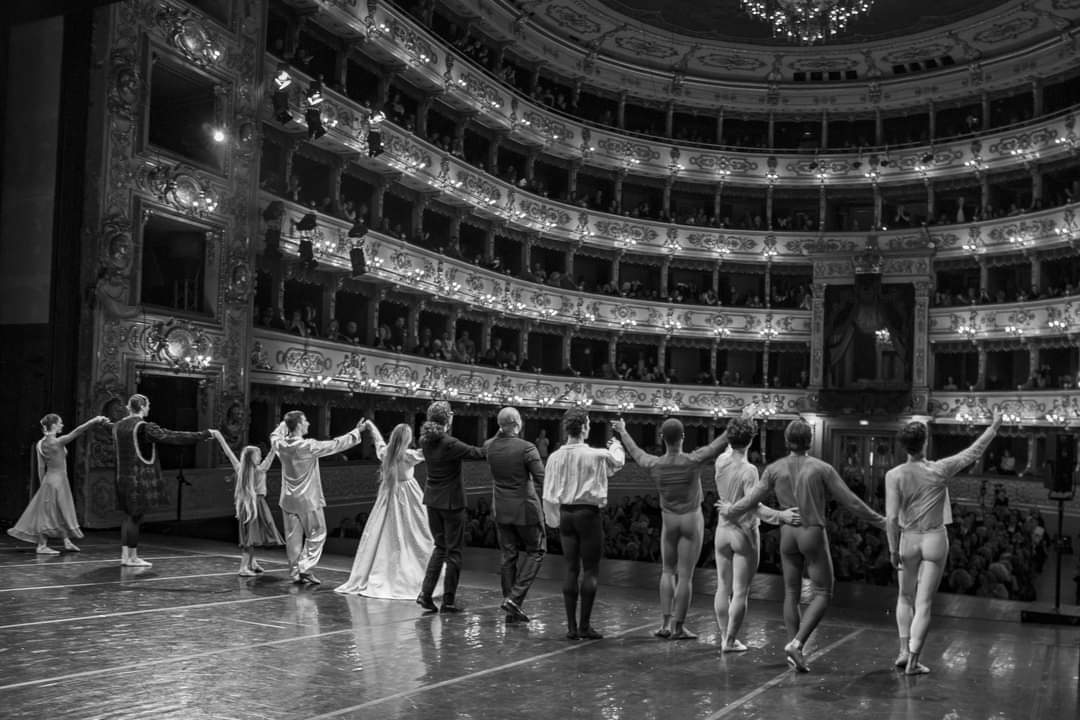 #Giulietta is #ComingBack 🎹🩰🎹

11/04 TERNI at #PalaTerni 

A <a href="/DanieleCipriani/">Daniele Cipriani Ent</a>  production
with Eleonora Abbagnato 
and with #JuliaBalzaretti

Two pianos: #MarcosMadrigal &amp; #AlessandroStella <a href="/alethestar/">Alessandro Stella</a> 
 
<a href="/CubaReport/">Cuba Business Report</a> <a href="/inst_la/">Inst. Cubano de la M</a> <a href="/CulturaCubaRoma/">Cultura Cuba Roma</a>