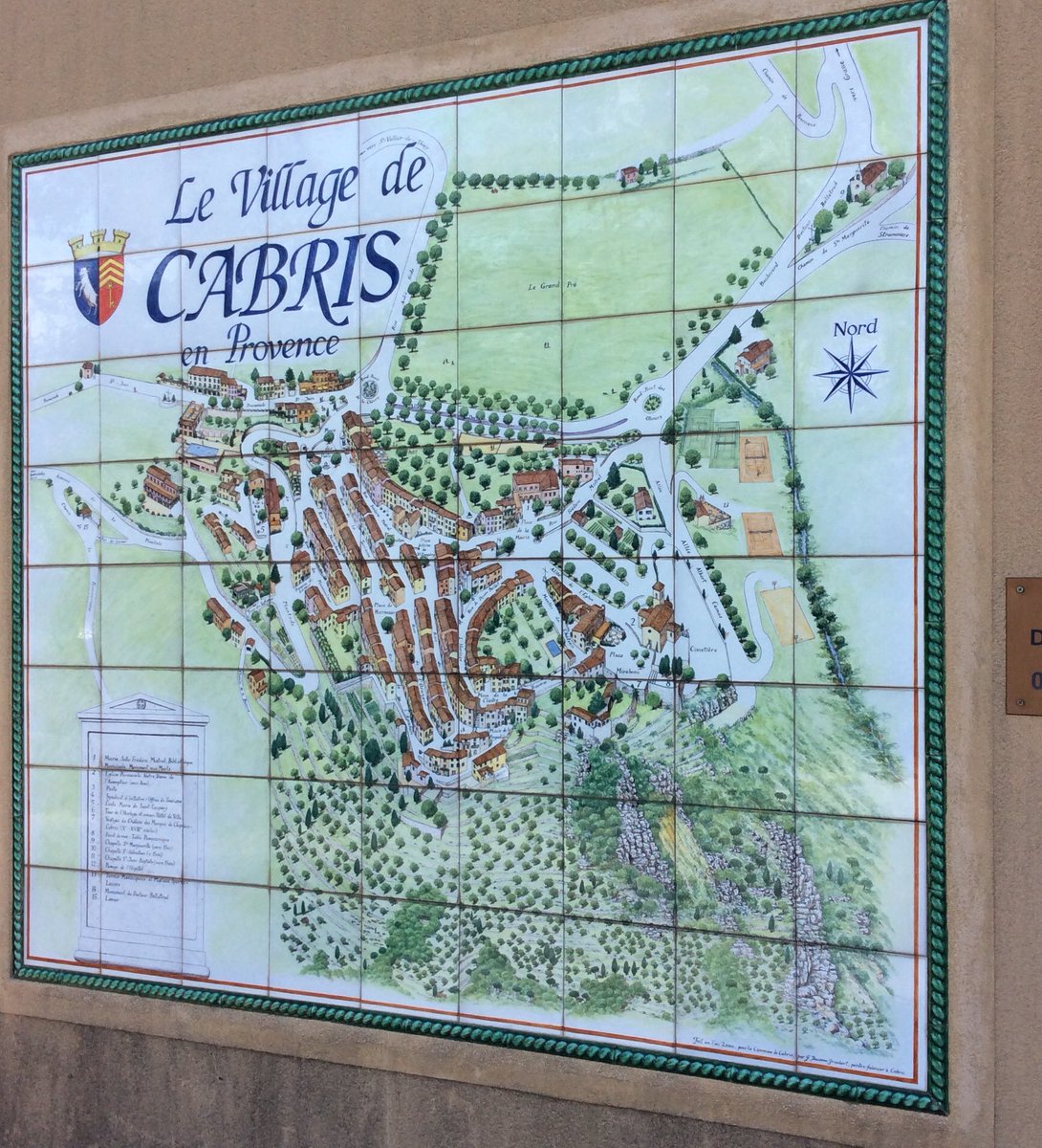 Always V. Welcome 🤗 @ Le Village de Cabris en Provence ! 🚙 #Cabris #Provence #AlpesMaritimes #Grasse