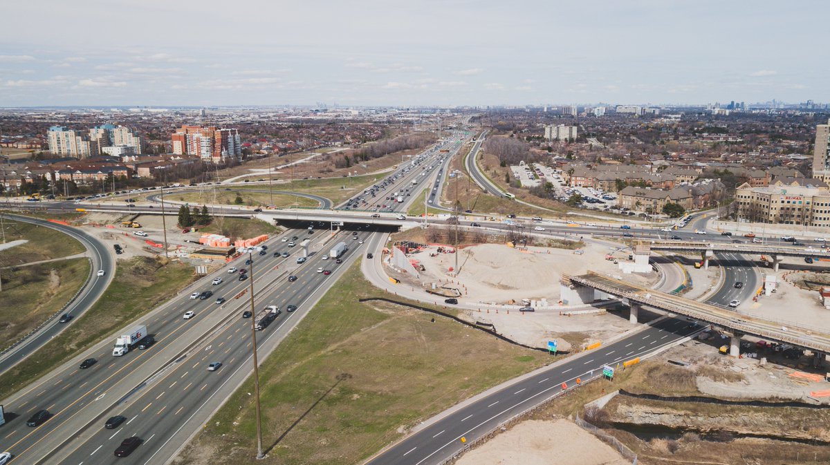 HMcCallionLine's tweet photo. Efforts focused on Highway 403 structure rehab are in full swing - repairing concrete, expanding sidewalks &amp; replacing crucial components. 

#HazelMcCallionLRT #TransitProgress https://t.co/oyxUpIJmga