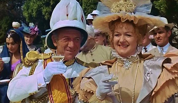 Remembering Sid James BTD 1913. Died of a heart attack on stage aged 62 at Sunderland Empire Theatre. Here he is as Sir Sidney Ruff-Diamond in Carry On Up The Khyber (1968) #FilmTwitter #SidJames