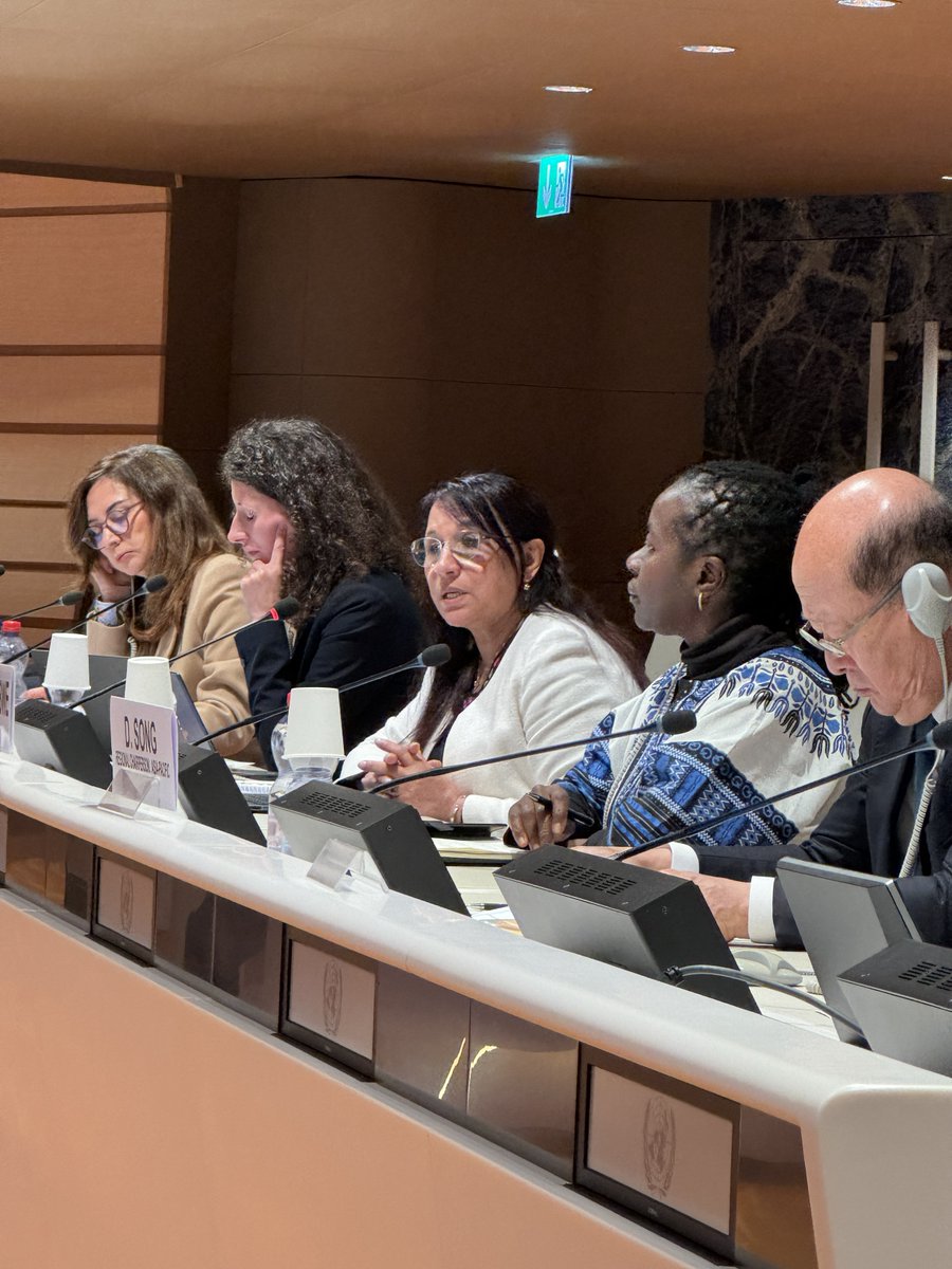 Ganhri1's tweet photo. +80 #NHRIs adopted a statement at @Ganhri1 Annual Conference on using their unique mandate to: engage with business on #HumanRights, the environment and #ClimateChange; monitor online #CivicSpace; and collaborate for a smart mix of policy and regulation.
https://t.co/JtcB5PnhTB https://t.co/Im86wyK2kB