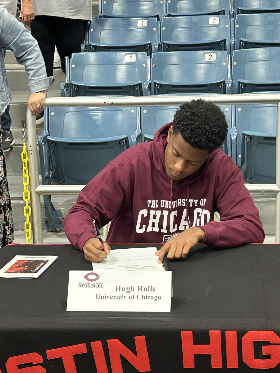 Congrats @hughrolls_ftbll on signing with the University of Chicago to continue your playing and educational career! Very proud of you, @UChicagoFB you got a good one!
