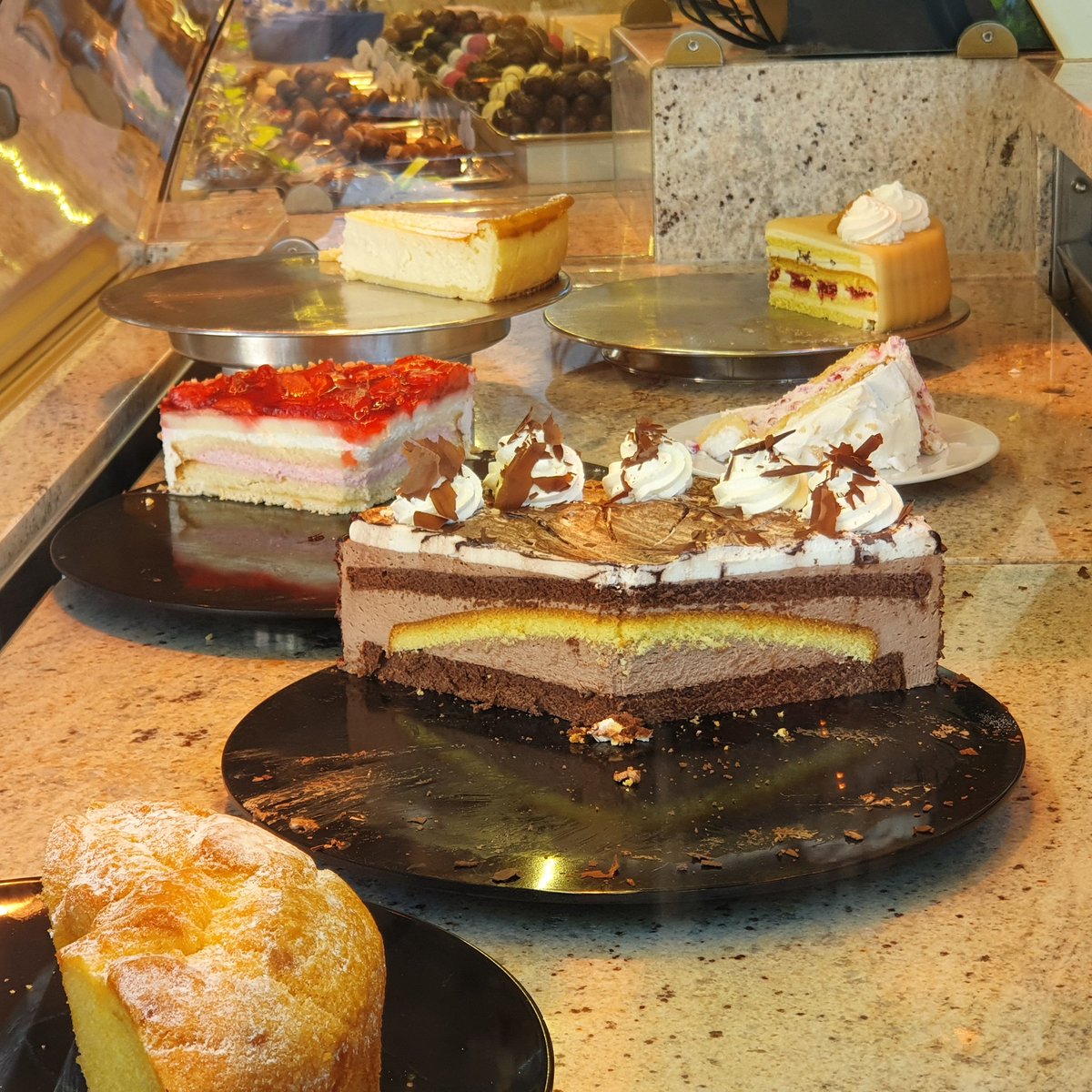 Barbora 🇺🇦 tweet media