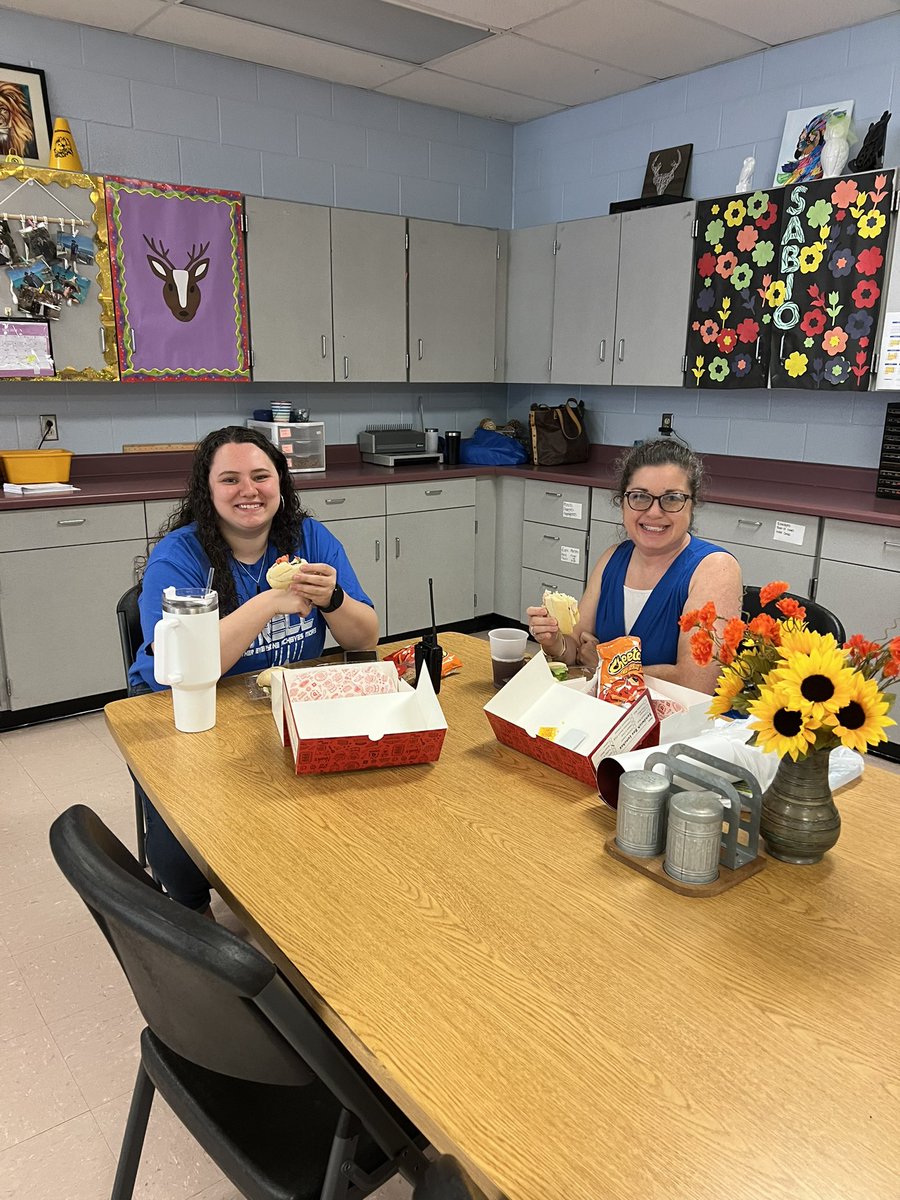KittrellSchool's tweet photo. Thank you to The Experience Church for graciously providing Newk’s for our staff for Teacher’s Appreciation Week! We are so grateful for your support! https://t.co/niL9H5bOvF