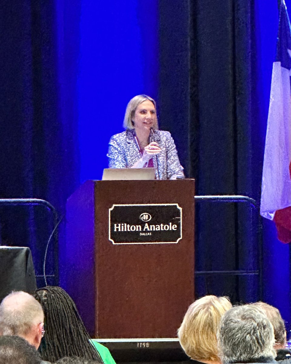 🎉 Huge congratulations to our Director of #StrategicCommunications Holly Hardin for delivering a wonderful #keynote presentation at last week's #NREP conference! 🌟 We are proud to have such a committed & eloquent colleague! 👏

#SummitET #EmergencyPreparedness