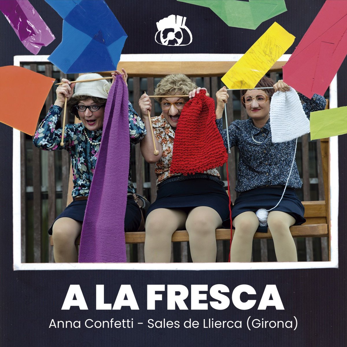 MCapsigrany's tweet photo. Una cadira gegant pels carrers de Vilafranca, el dissabte a les 17:00h amb Anna Confetti i el seu espectacle A la fresca. https://t.co/hxA2a7ytIE