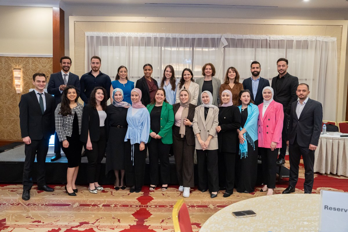Congrats to the 5th cohort of USAID’s Monitoring, Evaluation & Learning Apprenticeship Program! These 15 apprentices, along with 55 former grads, underwent intensive 6-month theoretical coursework & on-the-job training to become assets to #Jordan’s #DevelopmentSector. Well done!