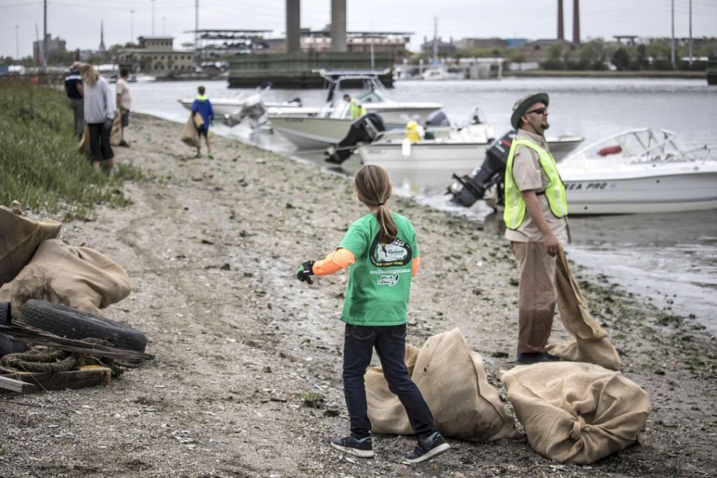 Do you know that wood products treated with CCA were found to harm the environment and human health?
buff.ly/3TBVwBM 
#realcoastaldifference #lowcountrylife #coastalcleanup #adventure #boat #boating #charleston #cleanup #coastal #coastalliving #coastline #donation #fish