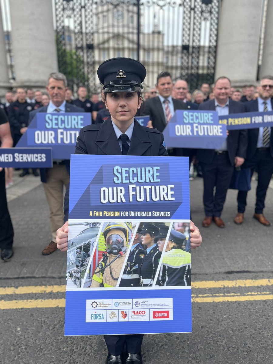 SIPTU's tweet image. An average work day for us is someone else’s worst nightmare. 

Working past 55 might be an option for some, but it won’t be for everyone.

We want Government to #SecureOurFuture make sure there’s a fair pension for all in uniformed services. 

 - Aisling Buffini @DubFireBrigade