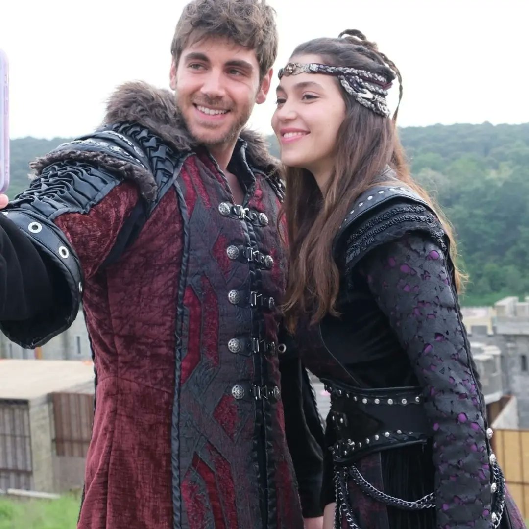 cihalaskk's tweet image. Ecem &amp;amp; Emre Partnerliği ✨❤‍🔥📸🧿
#EcemSenaBayır #EmreBey 
#EcEm #OrNil #OrHol #KuruluşOsman