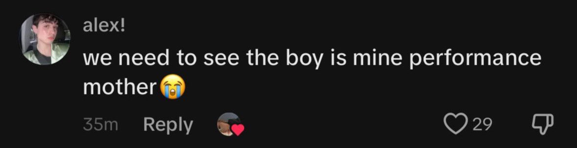 gwssalex's tweet image. SHE NOTICED ME OH MY GOD😭😭😭😭😭😭😭😭😭😭