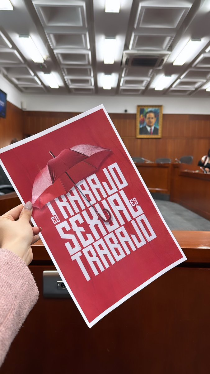 A S T R A S E X tweet media