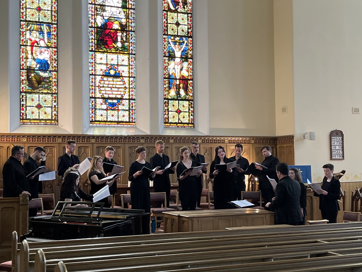 The voices of the Dunedin Consort choir, directed by @nickmulroy are filling the room as they rehearse for this weeks Scattered Rhymes choral tour. 📅9-12 & 15 May @stmacharscath @greyfriars_kirk @UofGlasgowMusic @StAndrewsMusic @wigmore_hall 🎟️ dunedin-consort.org.uk/diary/