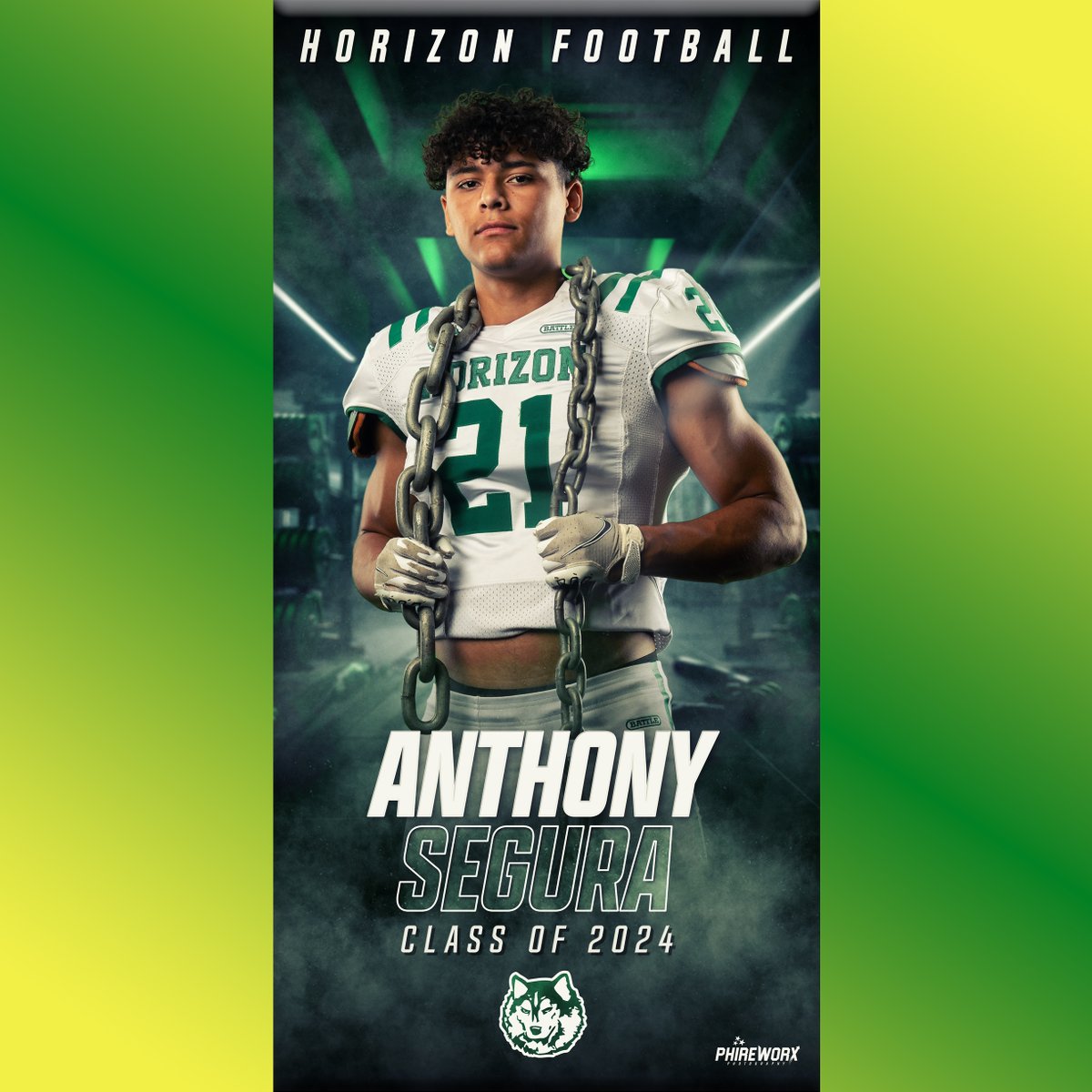 Last shoutout to our Sr. #21 Anthony Segura. Best of luck to you with your future endeavors! #Huskyfamily @Anthony_seguraa @HorizonFootball @HHSathleticsAZ @PVUSDATHLETICS