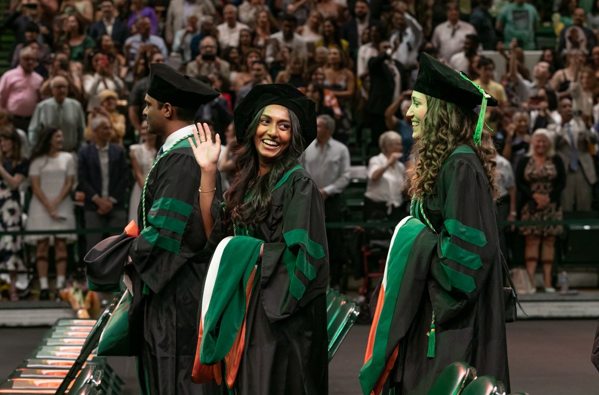 We can’t wait for our #MedCanes Class of 2024 #commencement this Saturday, May 11 at 3 p.m. EST 🙌 For those unable to join us in-person, don't worry! You can still be a part of the celebration. Livestream here: loom.ly/ofZHEOQ