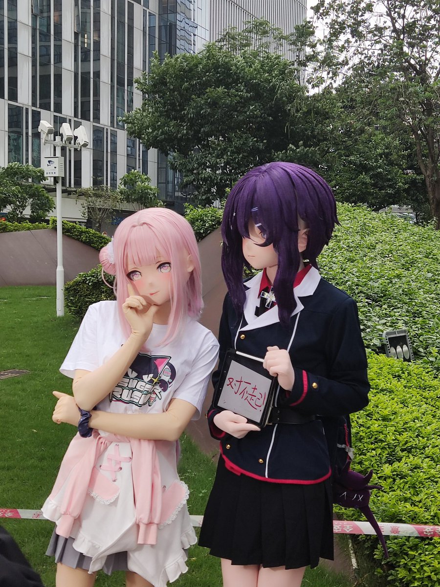 aprilye430's tweet photo. @yangyan967 在边上抓拍了一张，是你吗 https://t.co/ToitYX8dcU