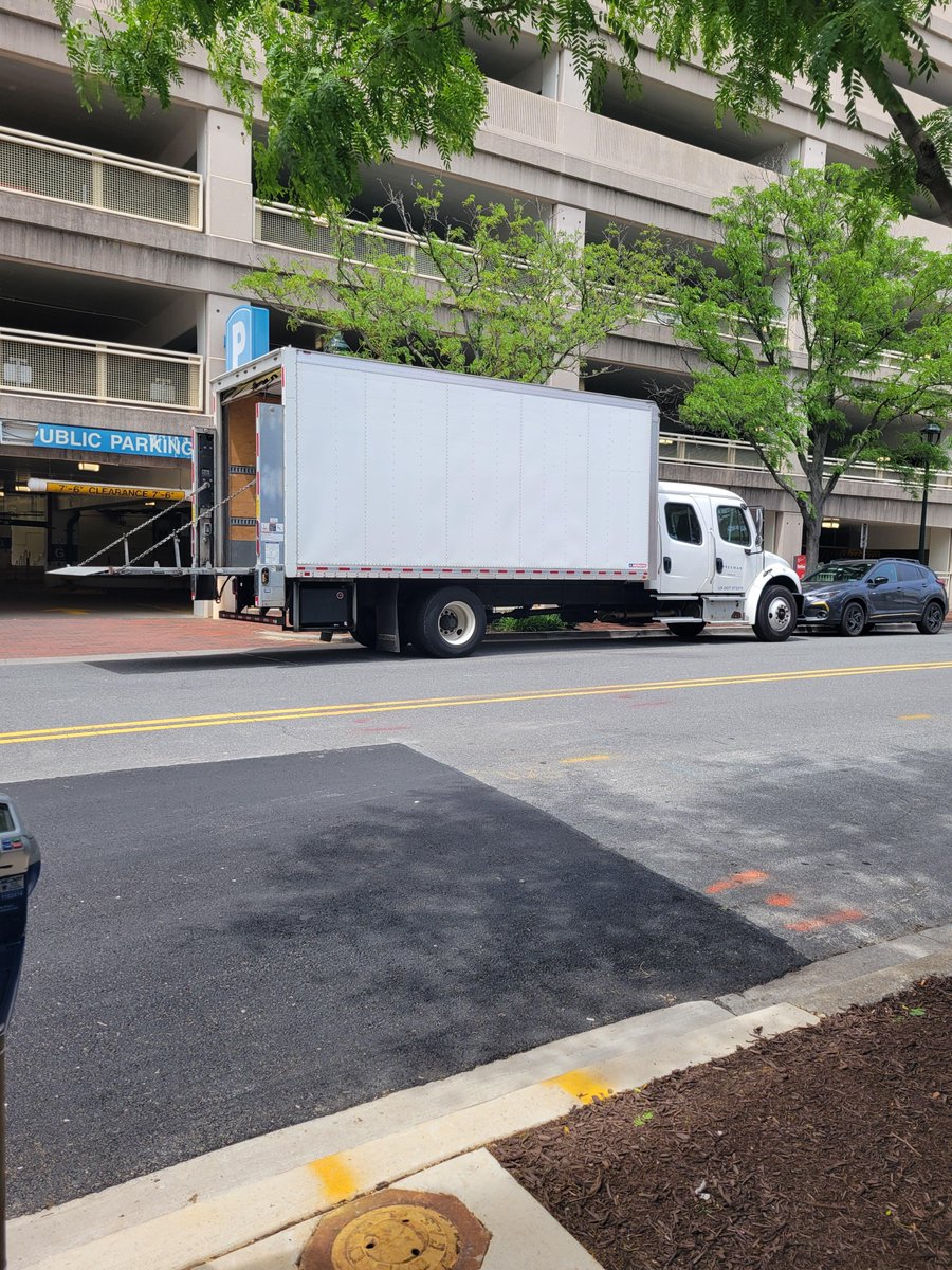 The #DDW2024 truck 🚚is all packed up at the national office and headed to D.C.! Thanks @FreemanCo for helping us set up the best #GI and #hepatology event in the world. We can't wait to see everyone there!