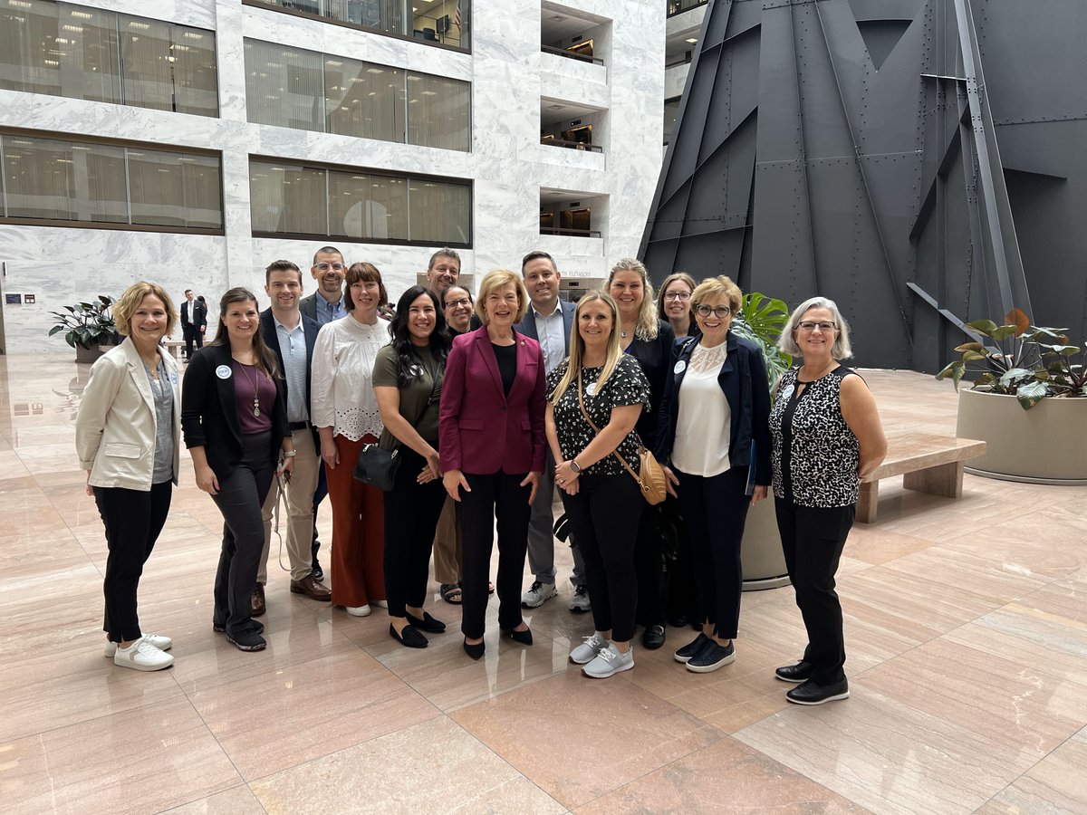 The @ESOPAssociation's Wisconsin delegation was thrilled to meet with @SenatorBaldwin during #TEANational24! Thank you, Senator Baldwin, for all you're doing to support #ESOPs and #employeeownership!