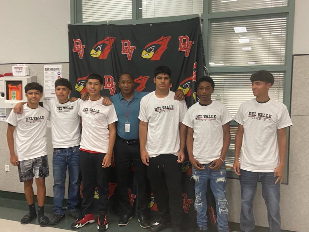 Ojeda MS signing Day!! “The future looks bright at DVHS”! Welcome the 8th grade student athletes from Ojeda Middle School.  
#GoCards #TheFuture