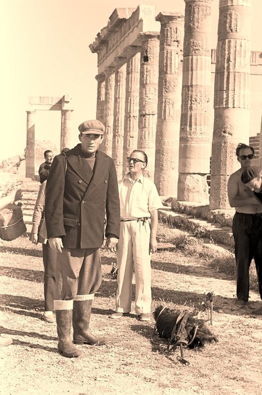 GREGORY   PECK  in Acropolis of Lindos - Rhodes during the shoots of the film Guns of Navarone