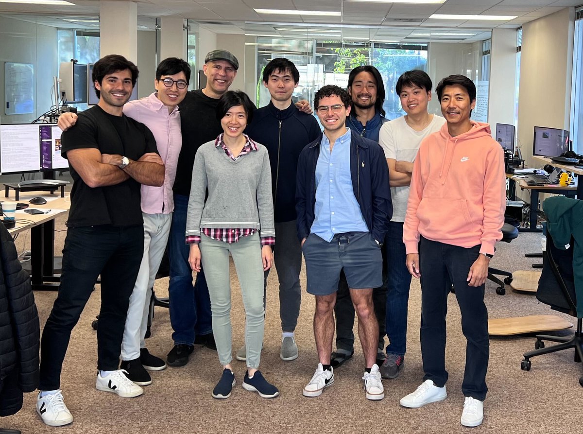 Excited to share we raised a $9M Seed round @ Altera to build digital human beings: machines with fundamental human qualities that AI today lacks.
We are starting w/ agents who can play any game w/ you, just like a friend.
See more @ our website/TechCrunch/VentureBeat

The round