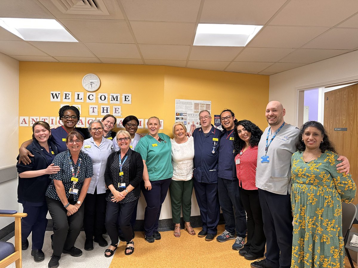 Spent my day meeting incredible nursing staff at Queens Hsp Havering. Starting the visit with the the chief nurse Kathryn announcing ward accreditation in one department and the pride of the nurses. Fantastic examples of outstanding practice throughout the hospital. @BHRUT_NHS