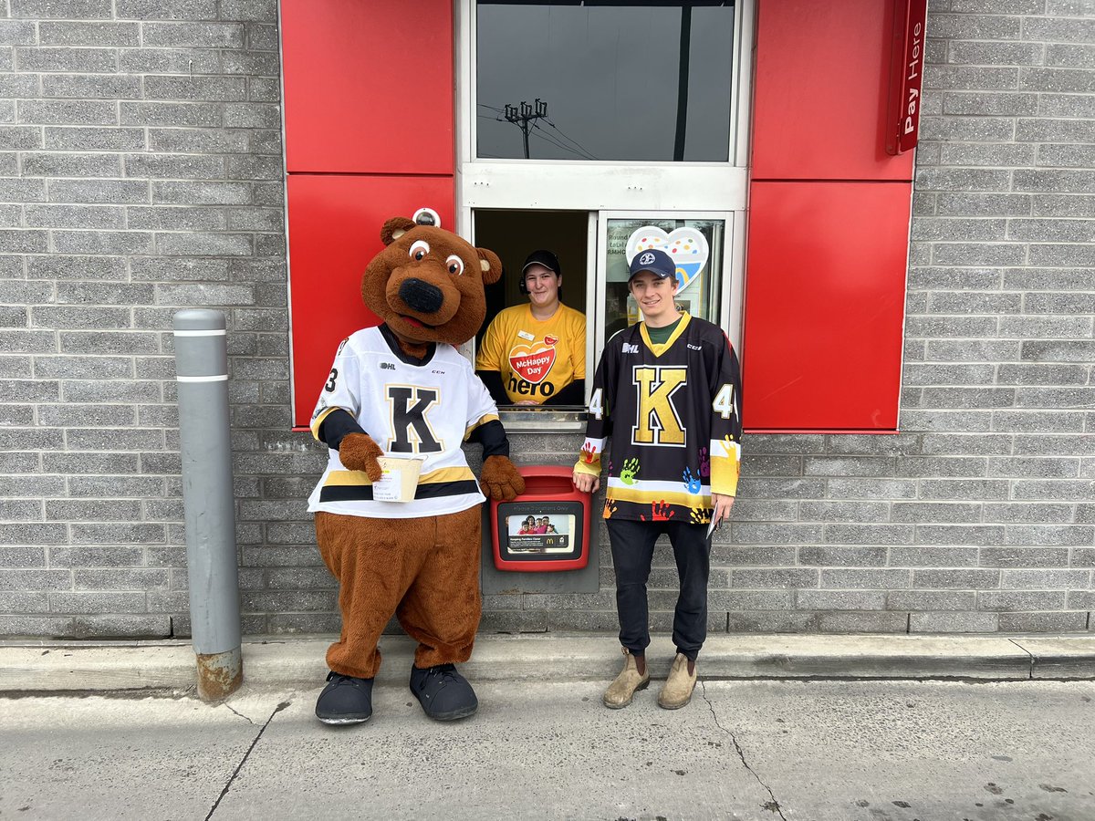 Keep an eye out today for Cal Uens and Barrack the Bear as they take part in @McDonalds McHappy Day! #BearTheK | @OHLHockey