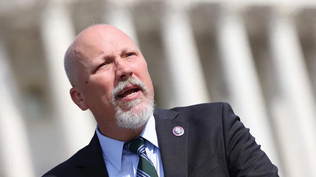 🚨 BREAKING: Congressman Chip Roy has introduced a new bill that would REQUIRE providing proof of U.S. citizenship to vote in federal elections. Do you support this? YES or NO