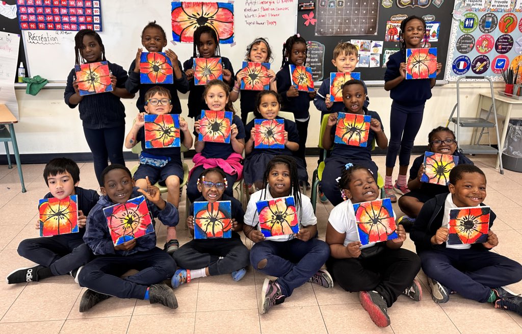 We are absolutely thrilled by the enthusiasm of Ms. DiLeo's grade 1 class as they painted their beautiful and colourful Georgia O'Keeffe-inspired flowers! 🌸🎨 #MothersDayProject #ArtMatters #ArtEducation || @vince_stellato @stjeromestcdsb @mariarizzo @campbes03 @TCDSB