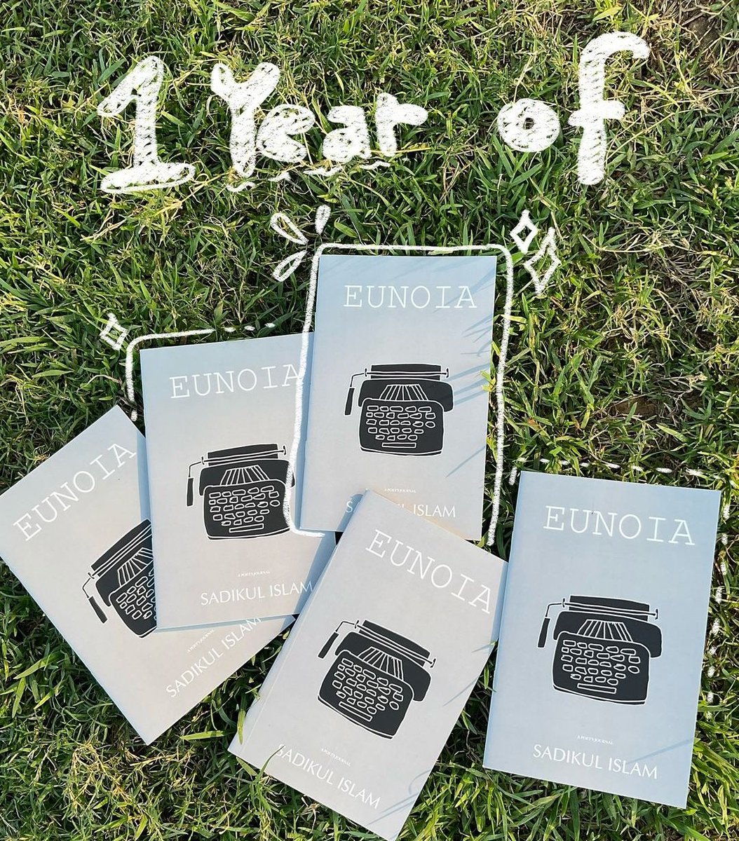SadikulHumanity's tweet image. To many more years of writing ❤️💞

#OneYearToEunoia 
#authors 
#poetrytwitter