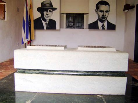 Recordamos hoy al revolucionario Antonio Guiteras Holmes en el aniversario 89 de su caída en combate junto al venezolano Carlos Aponte en el lugar conocido como El Morrillo, Matanzas. Su ejemplo de patriota, permanece en la memoria histórica de la patria #Cuba