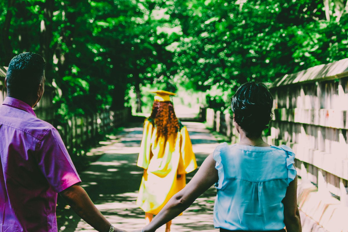 Office of Inclusion & Diversity (OID), Temerty Med (@uoftmed_oid) on Twitter photo Call for members!📢
"First-in-family" represents learners who are the first in their family to pursue higher education.
Join a new working group to support and understand the educational experiences of these learners in #MedEd at <a href="/uoftmedicine/">Temerty Medicine</a>.
Apply at t.ly/VlSLf Call for members!📢
"First-in-family" represents learners who are the first in their family to pursue higher education.
Join a new working group to support and understand the educational experiences of these learners in #MedEd at <a href="/uoftmedicine/">Temerty Medicine</a>.
Apply at t.ly/VlSLf