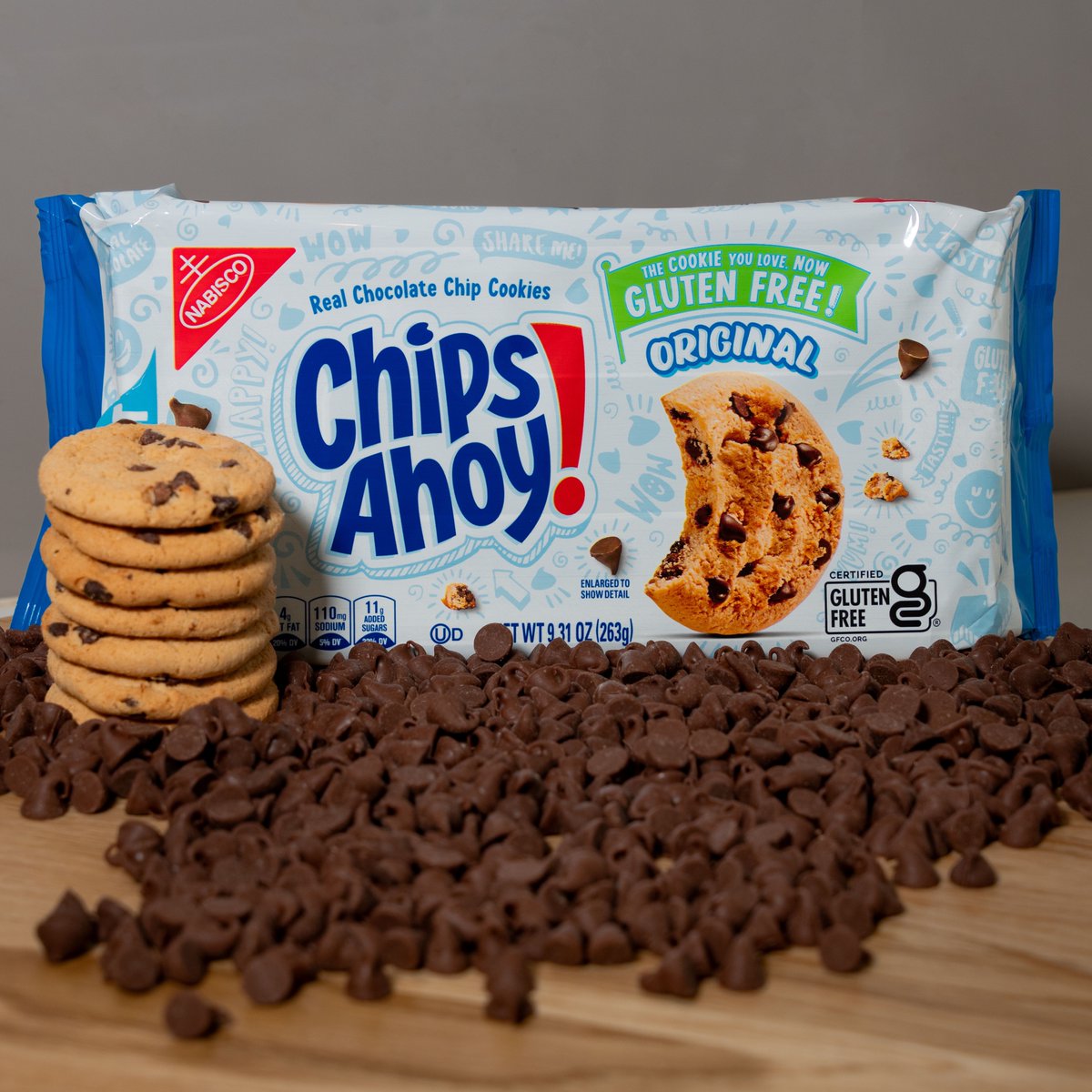 you can✨ finally✨ stop asking! gluten free chips ahoy! are on shelves now 🍪🏃‍♂️💨