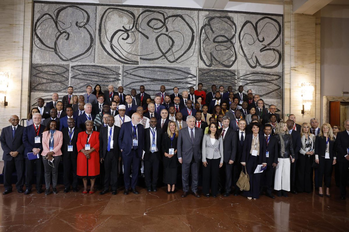 .@HananMorsy14 encourages #Italy’s & #Africa’s dynamic private sector to forge win-win collaboration for #inclusive economic transformation in niche industries like #agricuture #fashion #pharma #automobile #tech, & #energy revolution. #GlobalGoals @ItalyMFA