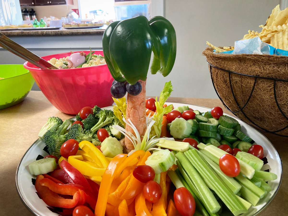 Fun memories from our Volunteer Appreciation Celebration!

Thank you Lee-Ann and her team for the amazing food and decorations!