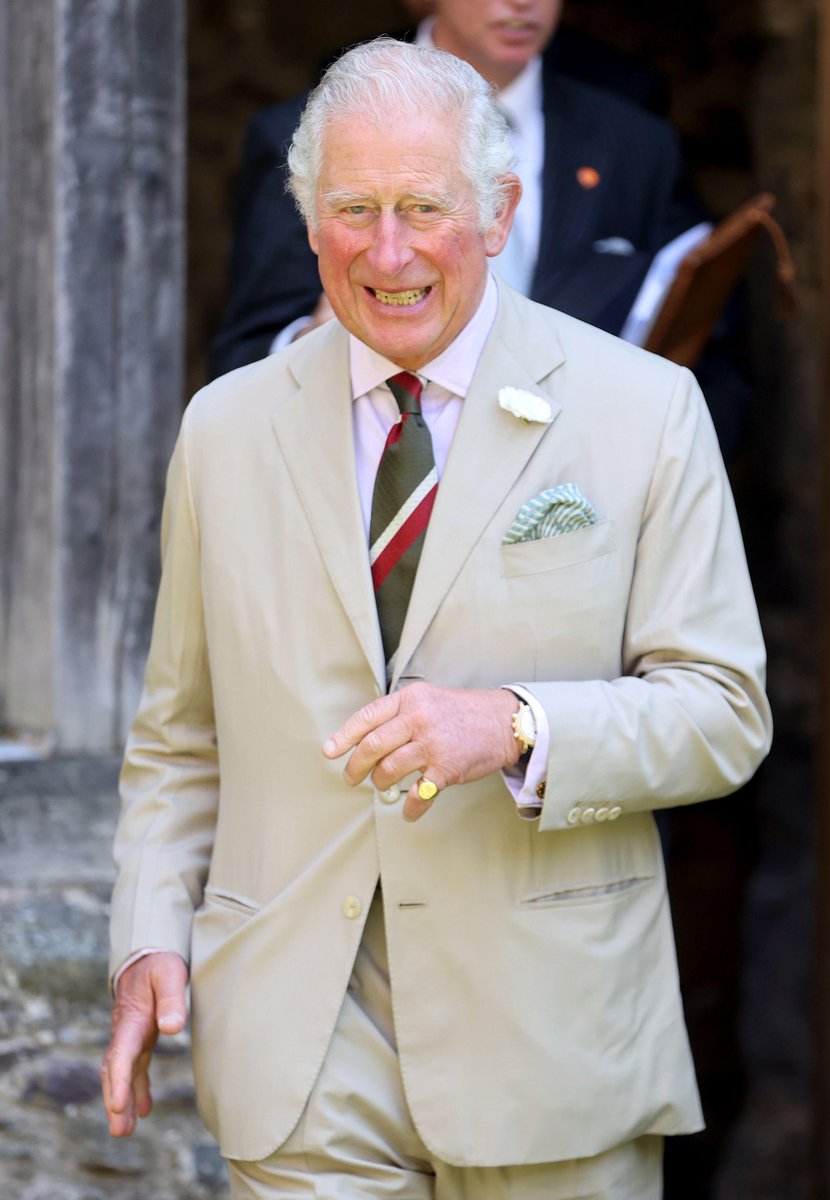 The Chairman and Organising Committee of the St Davids Cathedral Music Festival is pleased to announce that His Majesty the King has accepted the patronage of the Festival. His Majesty takes on the title of Royal Patron previously held for many years by Queen Elizabeth II.