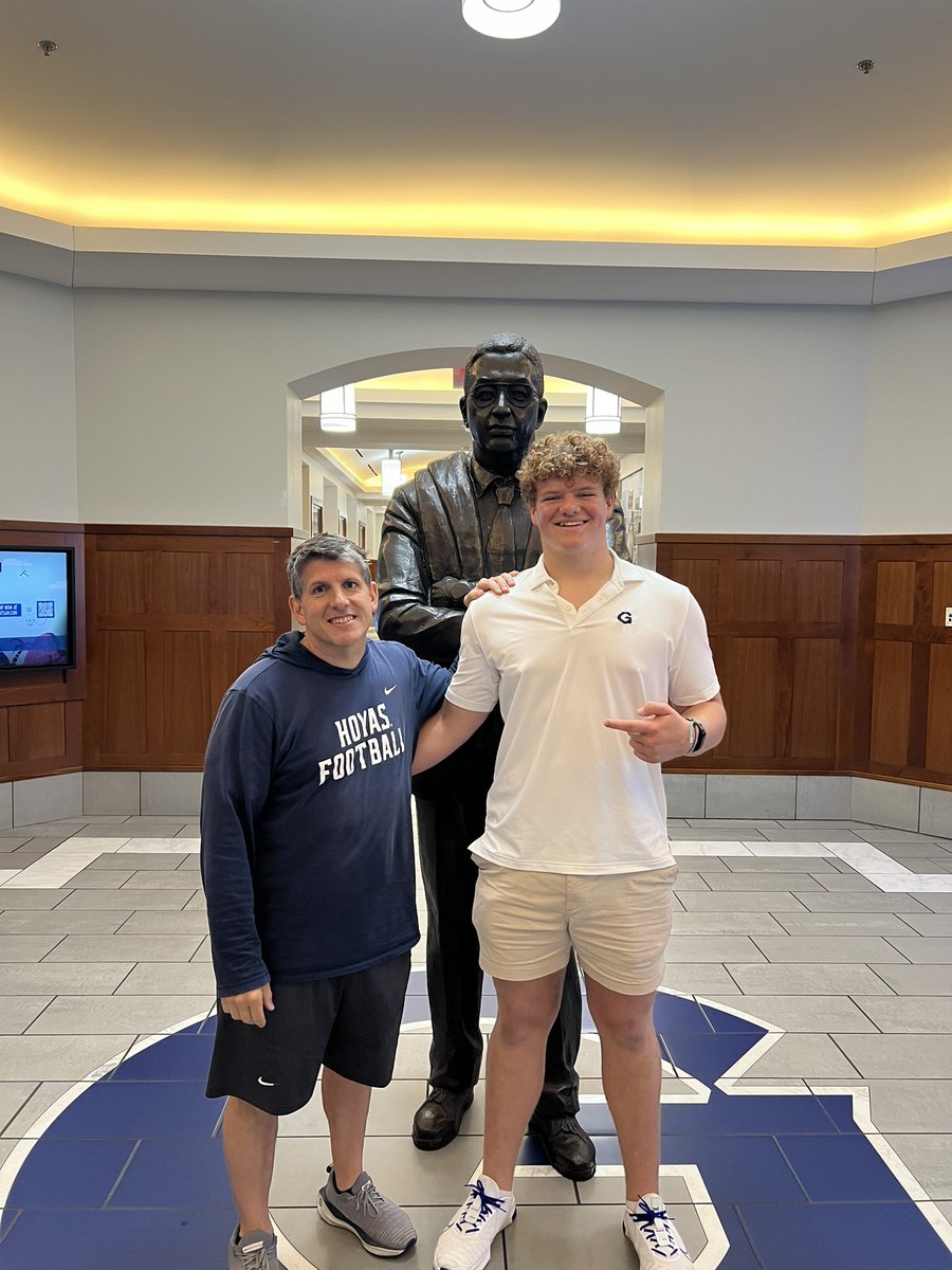 Incredibly thankful for an amazing visit with Georgetown! <a href="/coachsgarlata/">Coach Sgarlata</a> <a href="/CoachPartin/">Joey Partin</a> @Coach_SnyderGT