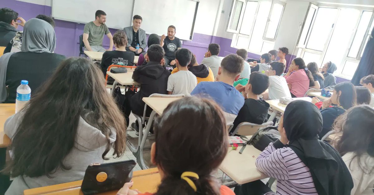 NFKiho (@kihonf) on Twitter photo 'Kariyer Günleri' etkinliği kapsamında; öğrencilerimiz doktorluk,hemşirelik ve bankacılık gibi farklı meslek gruplarını o mesleği yapan kişilerin anlatımıyla tanıma fırsatı buldular.
<a href="/mardinilmem/">Mardin İl Millî Eğitim Müdürlüğü</a>
<a href="/midyatilcemem/">Midyat İlçe Milli Eğitim Müdürlüğü</a> 'Kariyer Günleri' etkinliği kapsamında; öğrencilerimiz doktorluk,hemşirelik ve bankacılık gibi farklı meslek gruplarını o mesleği yapan kişilerin anlatımıyla tanıma fırsatı buldular.
<a href="/mardinilmem/">Mardin İl Millî Eğitim Müdürlüğü</a>
<a href="/midyatilcemem/">Midyat İlçe Milli Eğitim Müdürlüğü</a>