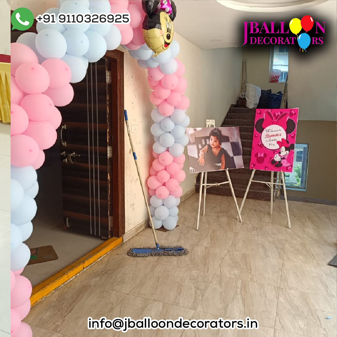 🌟 Elevate your wedding celebration with our exquisite decorations! From elegant backdrops to thematic centerpieces, we craft a visual symphony for your special day.  🎈🎂
Contact Us : +91 91103 26925
#jballoondecorators🎈 #BirthdayDecorations #EventPlanning #CelebrateInStyle