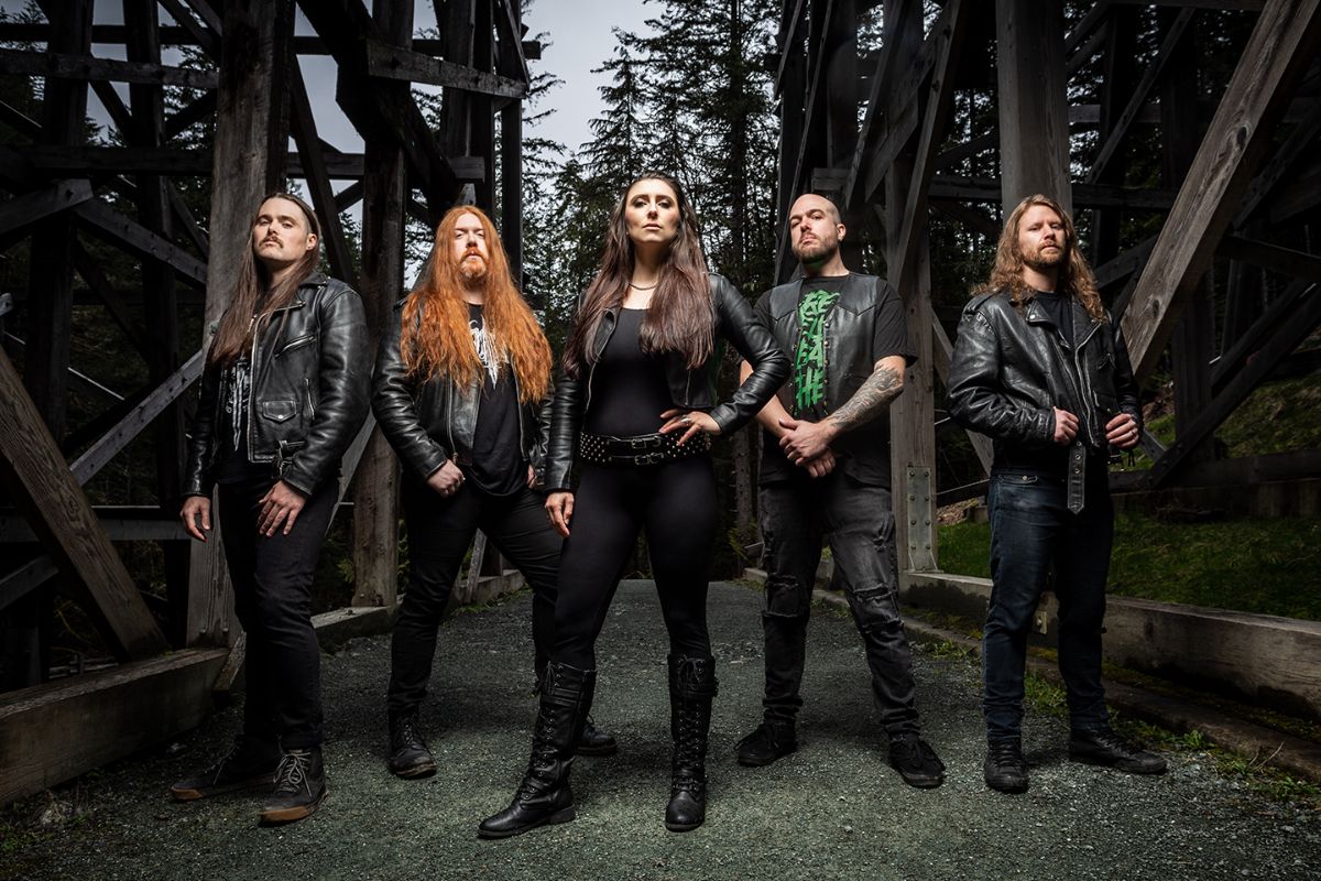 Watch a new music video from @UnleashArchers here on Distorted Sound! @NapalmRecords @HoldTight_co distortedsoundmag.com/unleash-the-ar…