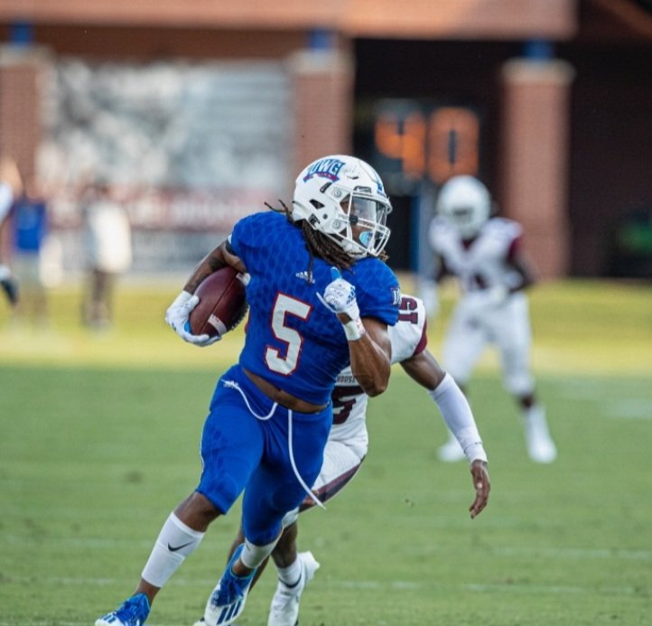 After a great conversation with @CoachRudyG I'm blessed to receive a 🅾️ ffer from @UWGFootball ❗️ @CoachL__ @CoachWarren23 @AHParkerFootba1